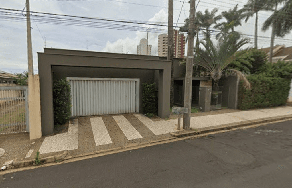 Casa de 206m² em Leilão em Votuporanga