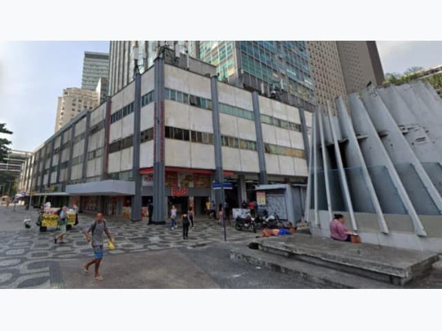 Comercial em leilão extrajudicial em Centro, Rio de Janeiro — Avenida Rio Branco, 156 Sl: 808