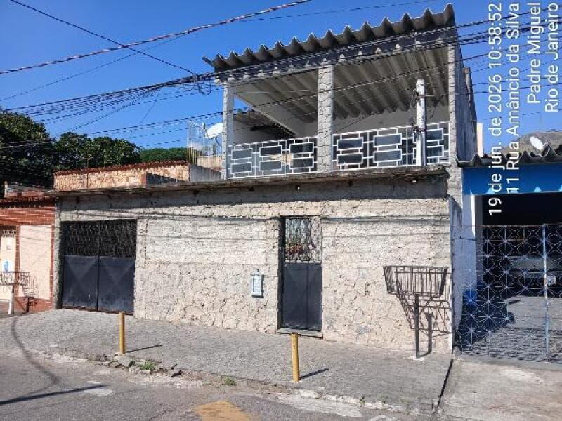Casa em leilão extrajudicial em Padre Miguel, Rio de Janeiro — Rua Amancio da Silva, nº 11, LT 02 QD C