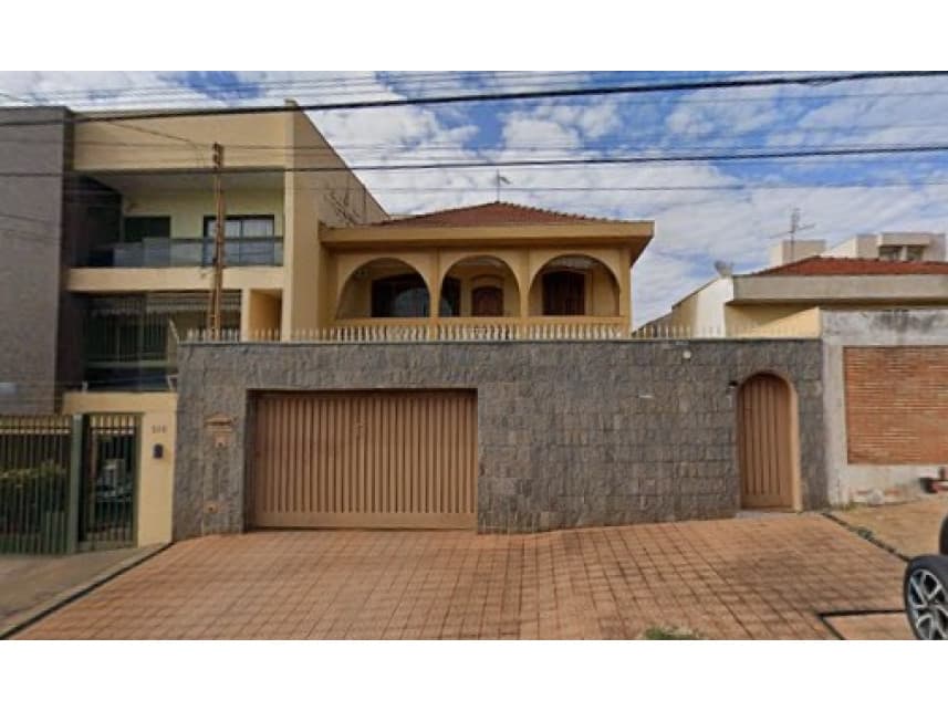 Casa em leilão extrajudicial em Parque dos Bandeirantes, Ribeirão Preto — Rua João Pasqualin, 238