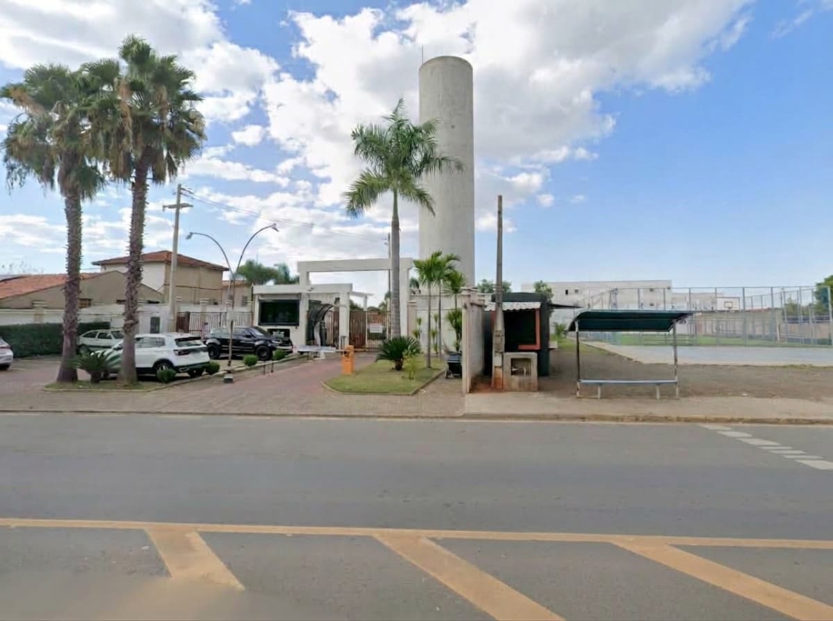 Apartamento em leilão judicial em Campestre, Piracicaba — Avenida Laranjal Paulista, nº 1423