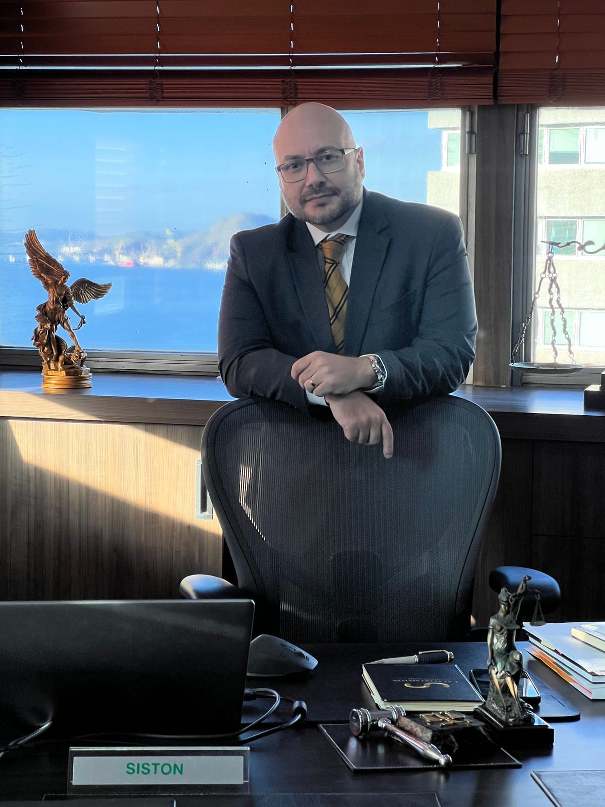 Dr. Raphael Cataldo Siston — Sócio fundador